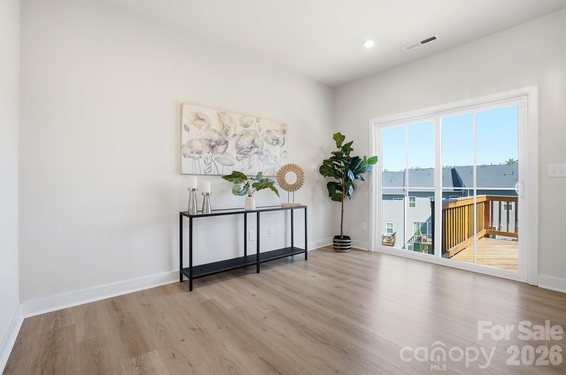 Trinity Townes - Residential