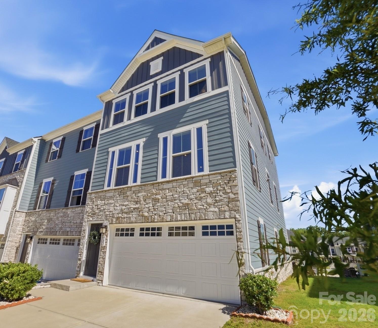 Trinity Townes - Residential