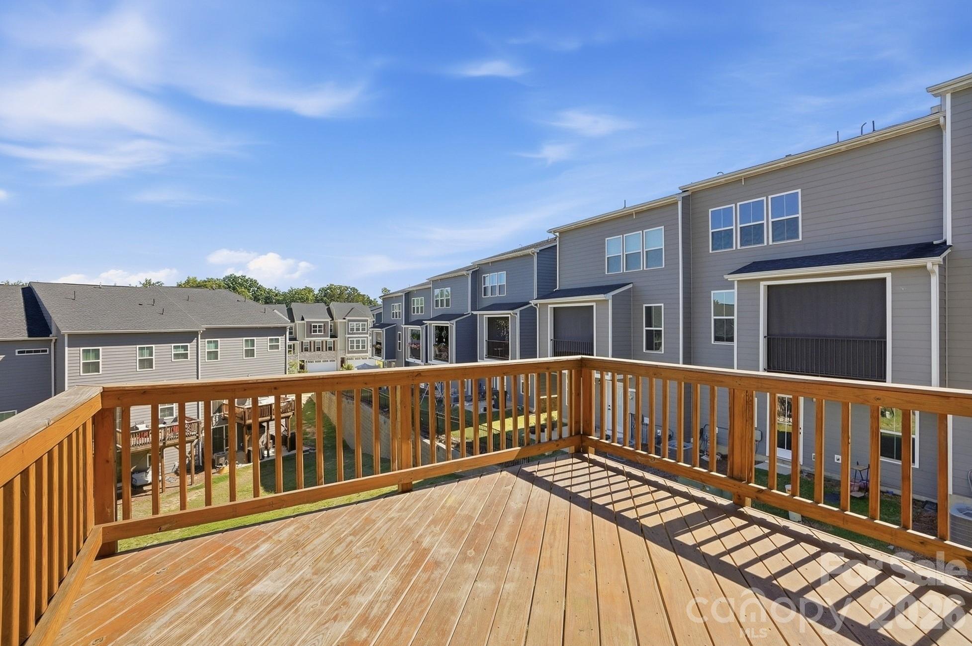 Trinity Townes - Residential