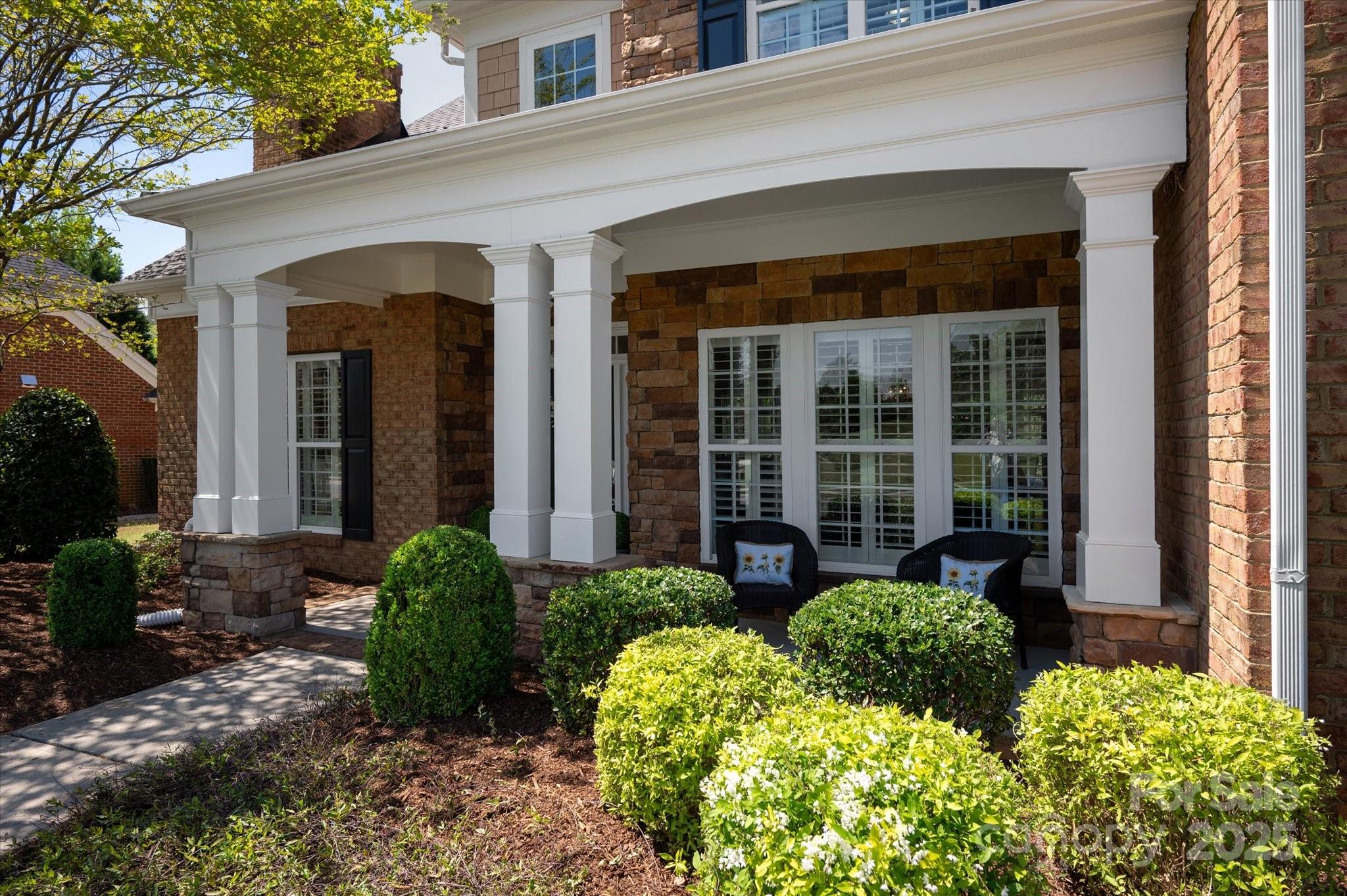 The Chimneys Of Marvin - Residential
