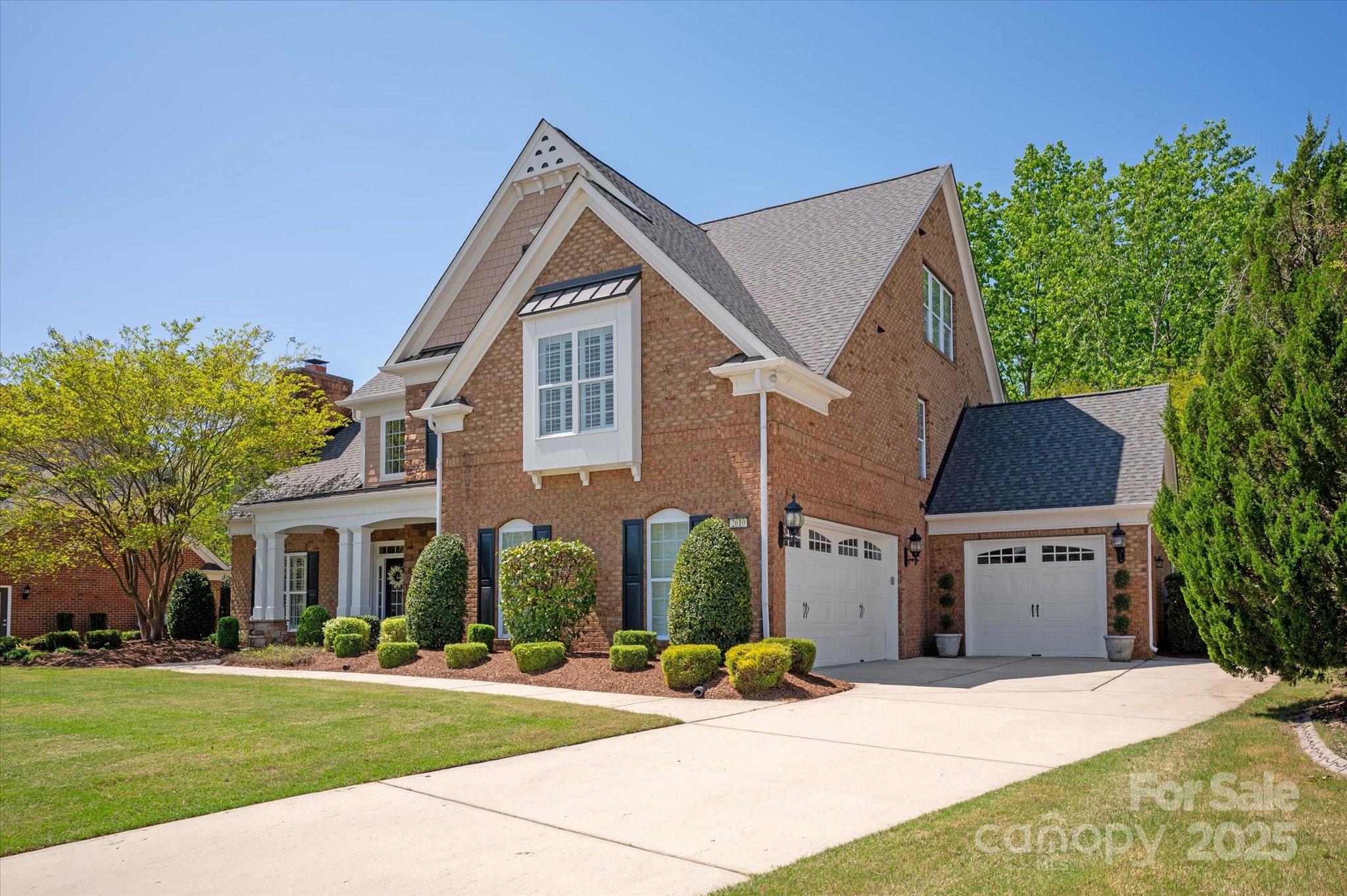 The Chimneys Of Marvin - Residential