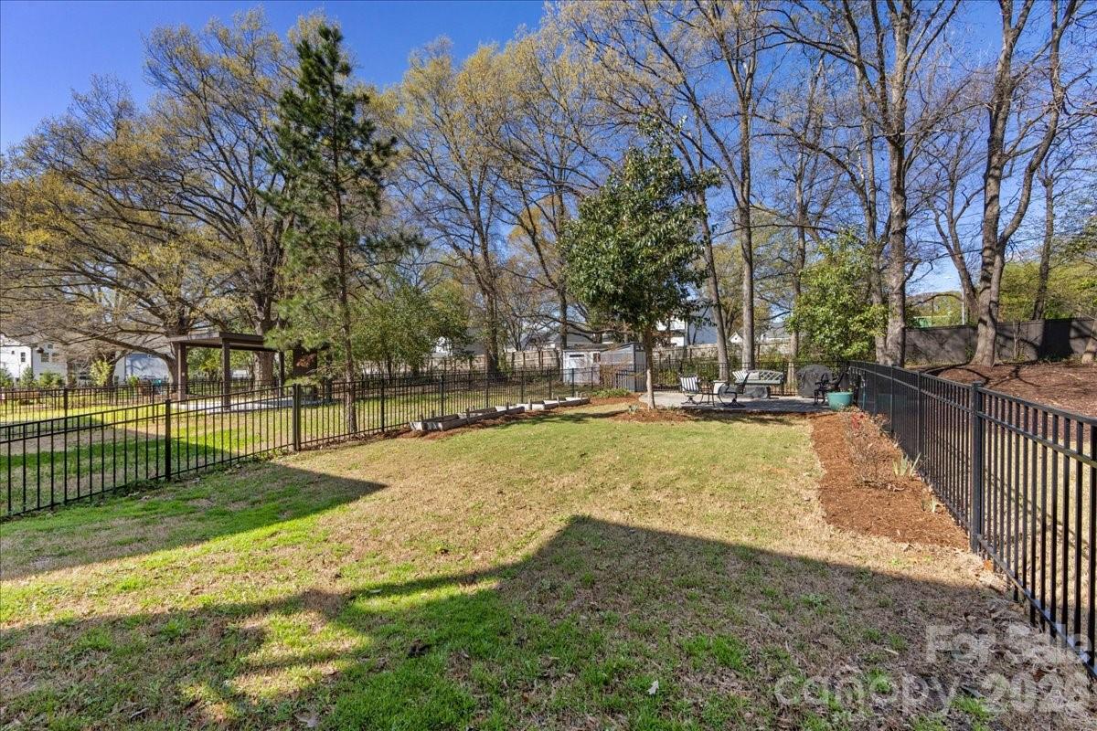 Villa Heights - Residential
