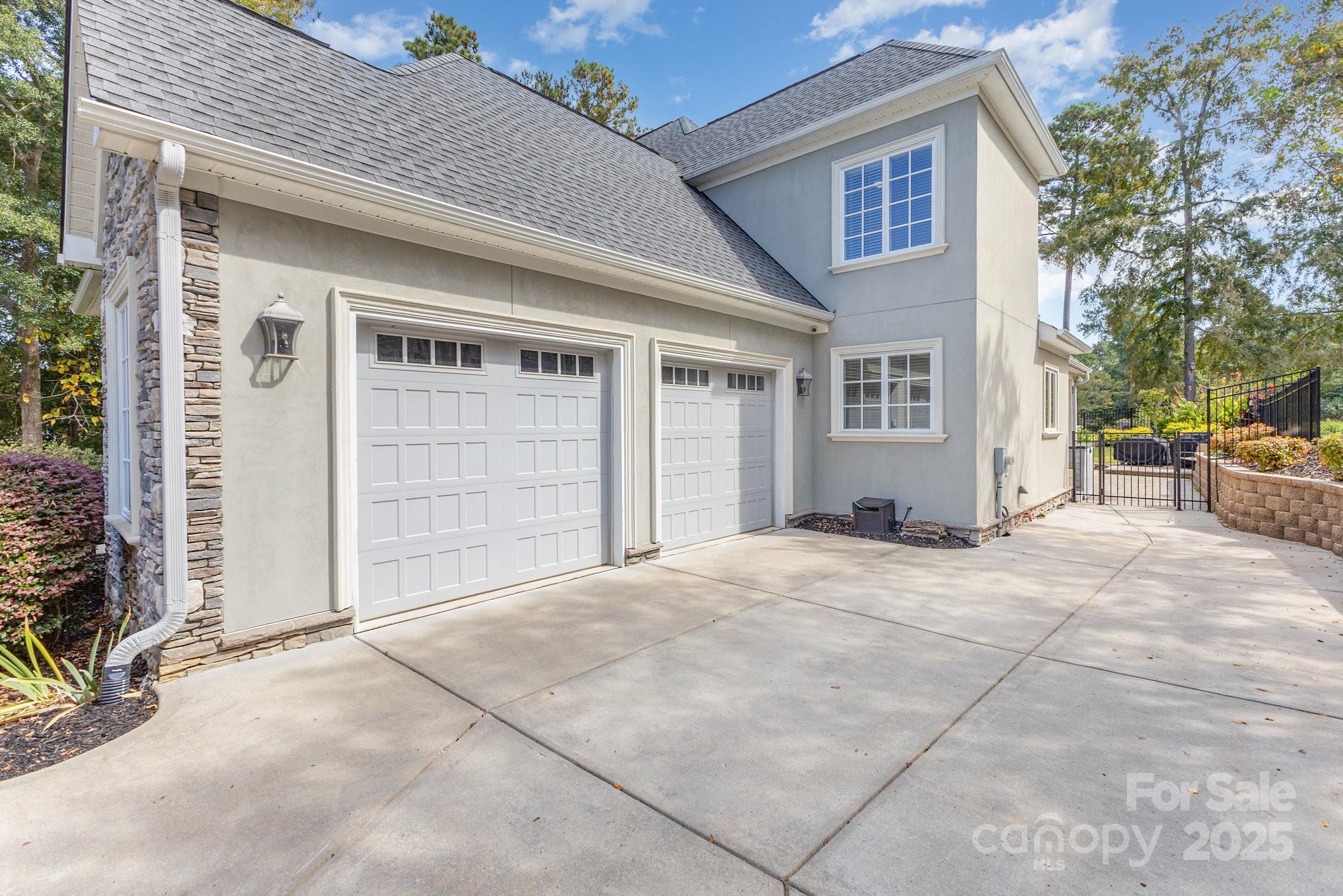 Waterford Glen - Residential