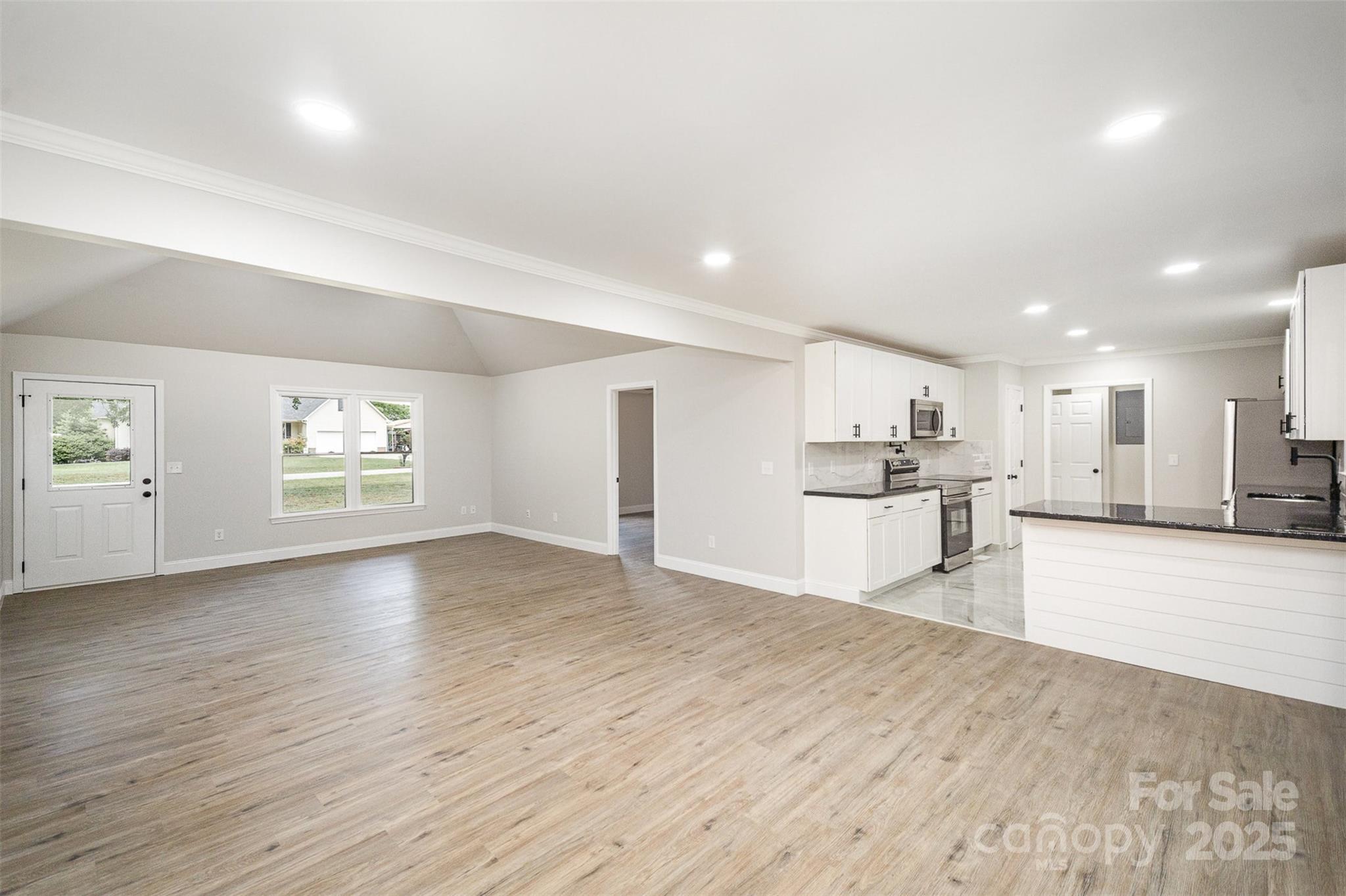 Diamond Estates - Residential
