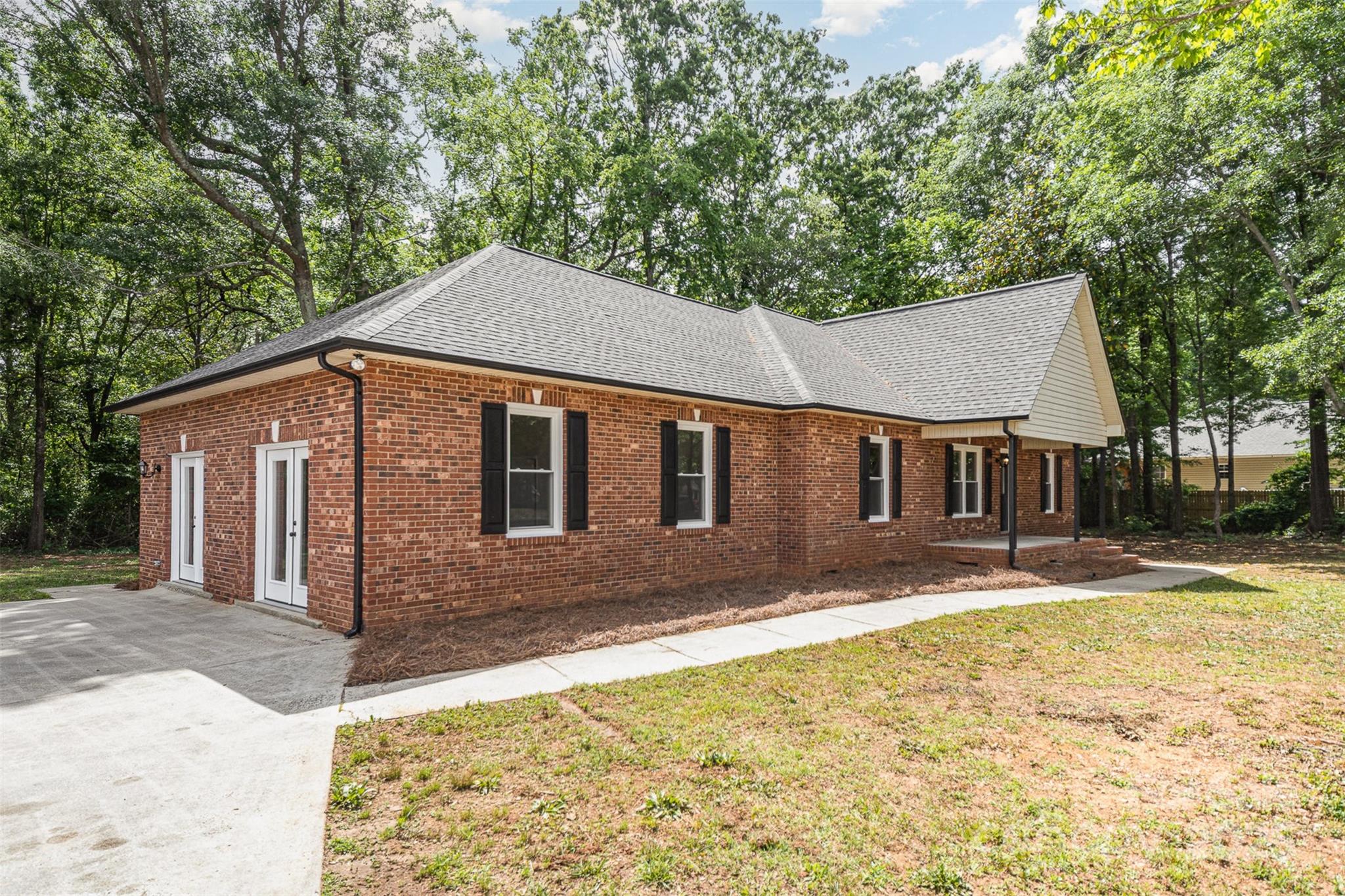 Diamond Estates - Residential