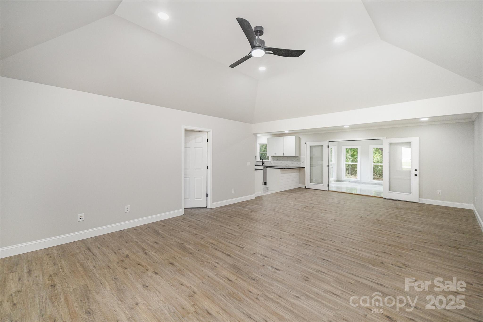 Diamond Estates - Residential