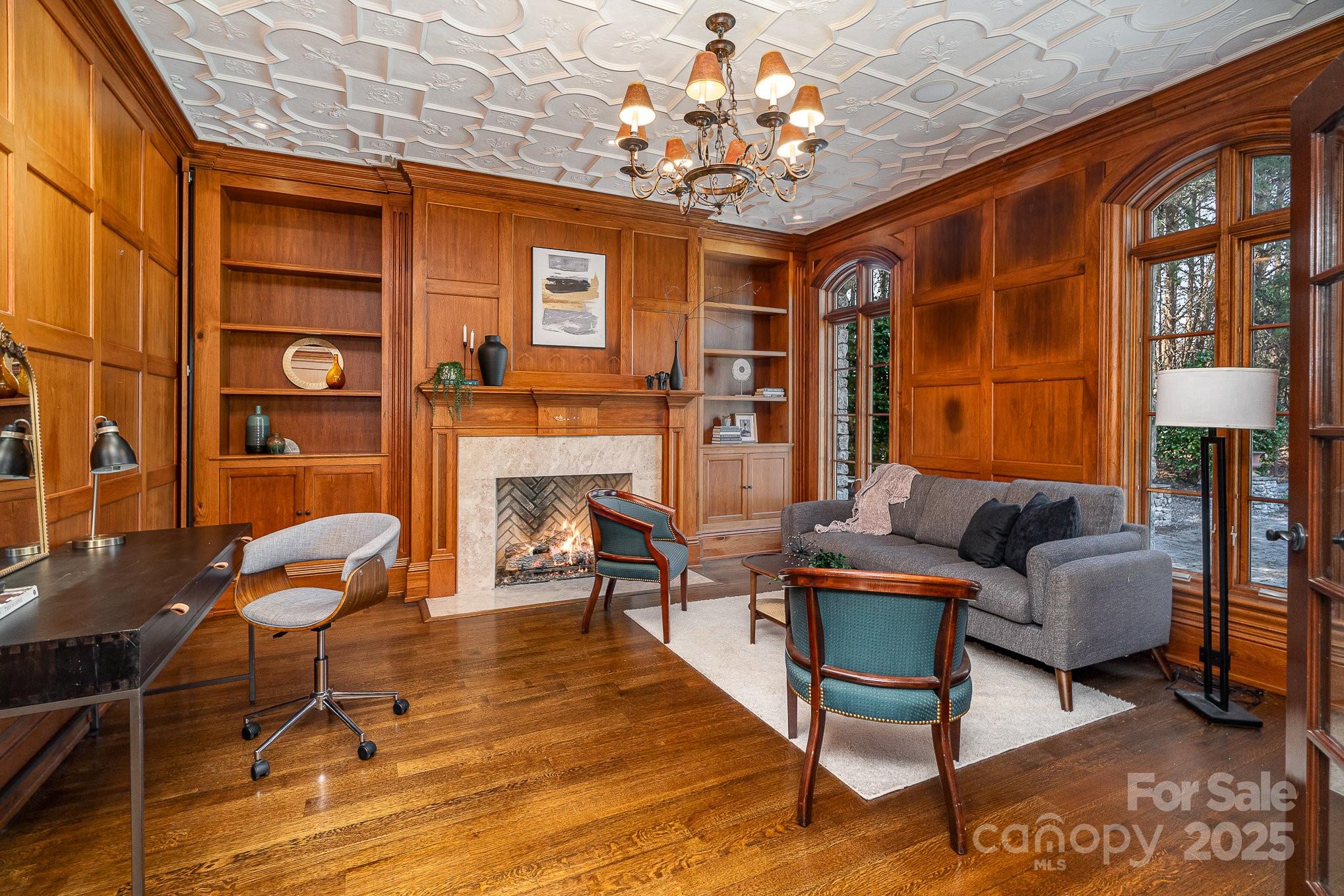 Flagship - Residential