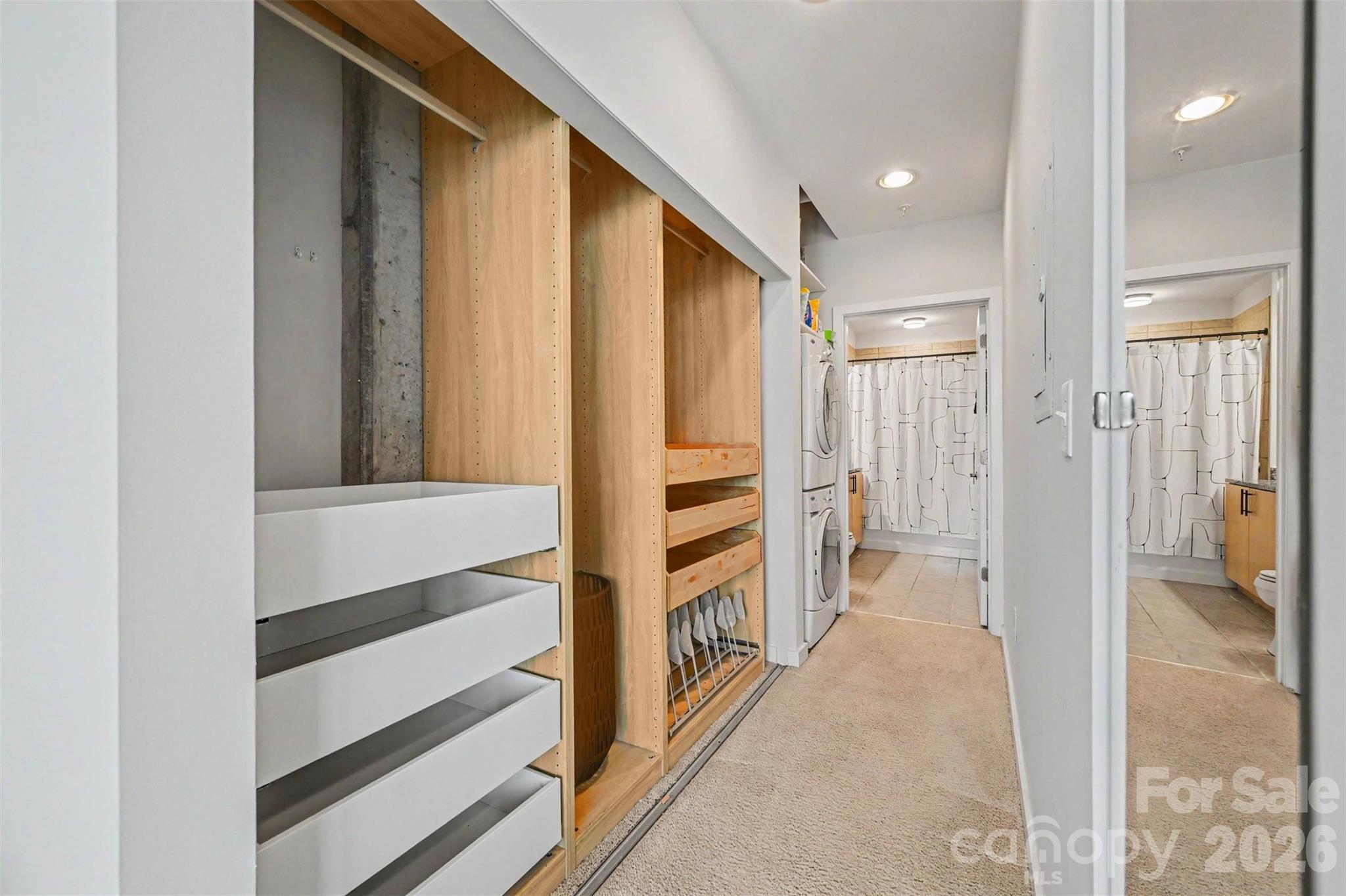 Avenue Condominiums - Residential