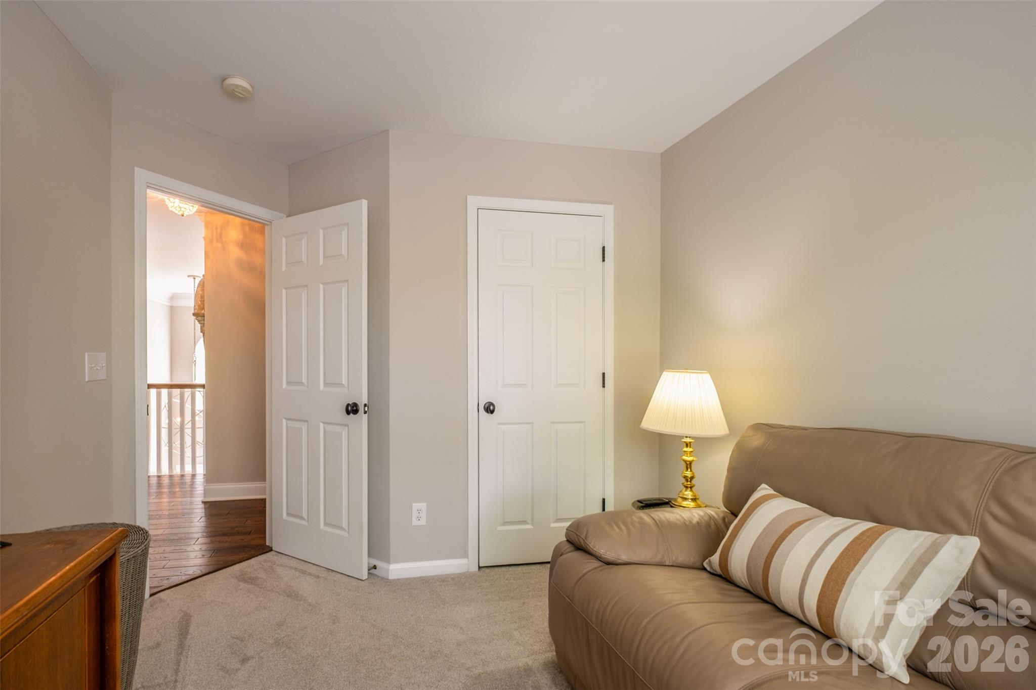 Hunter Oaks - Residential