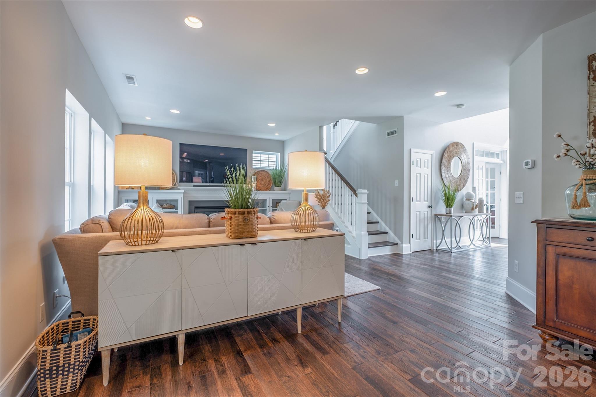 Hunter Oaks - Residential