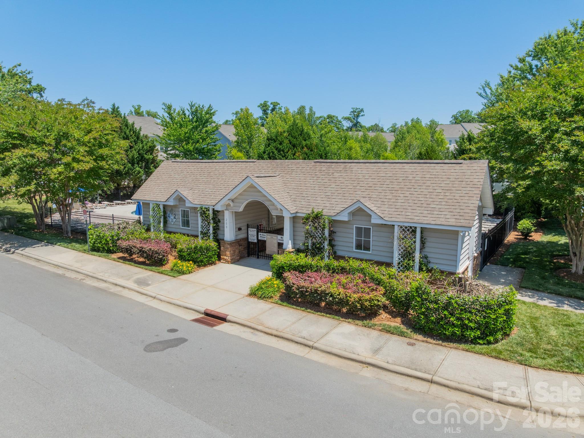 Waters Edge - Residential
