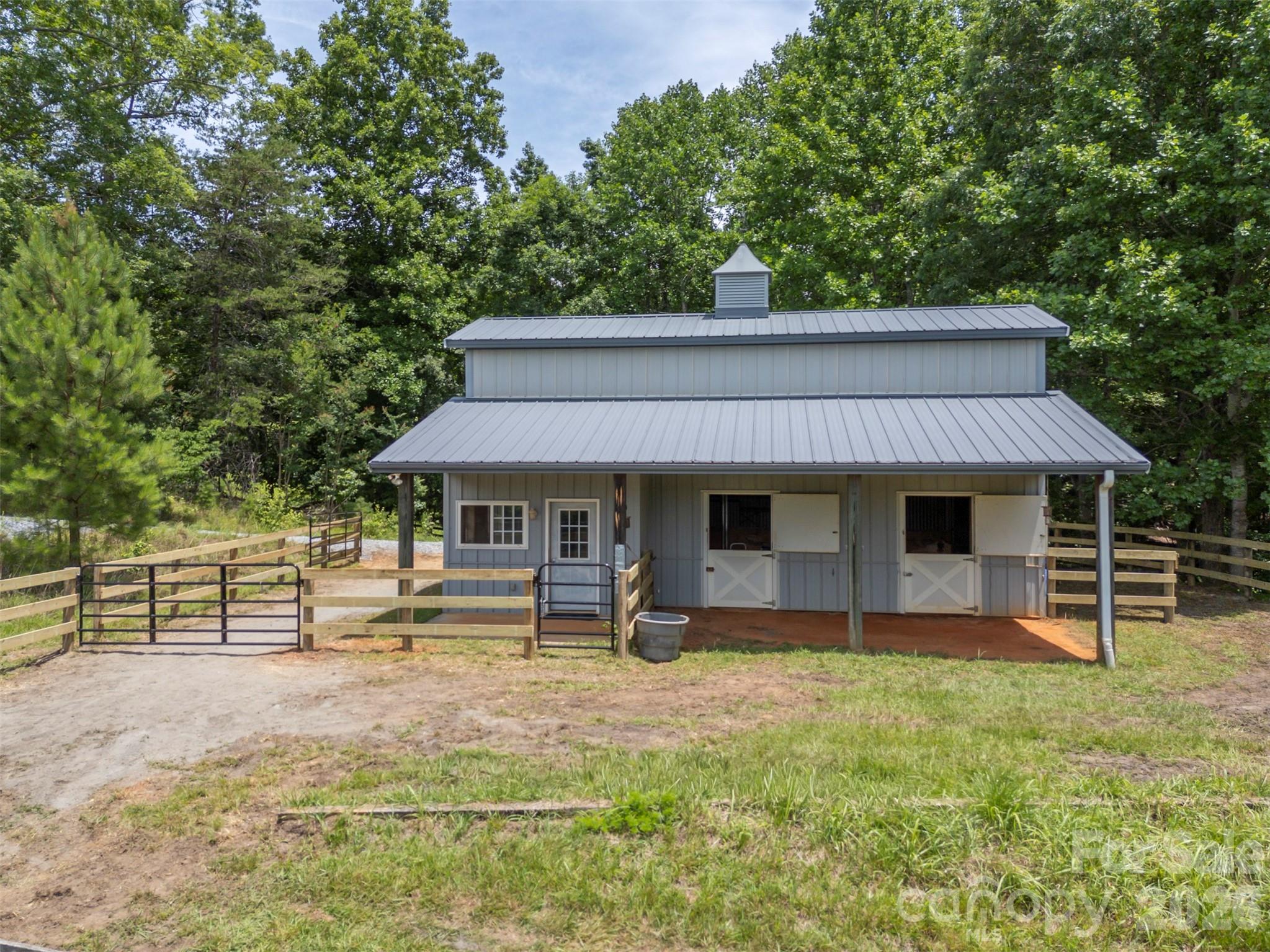 Ridgeview Acres - Residential