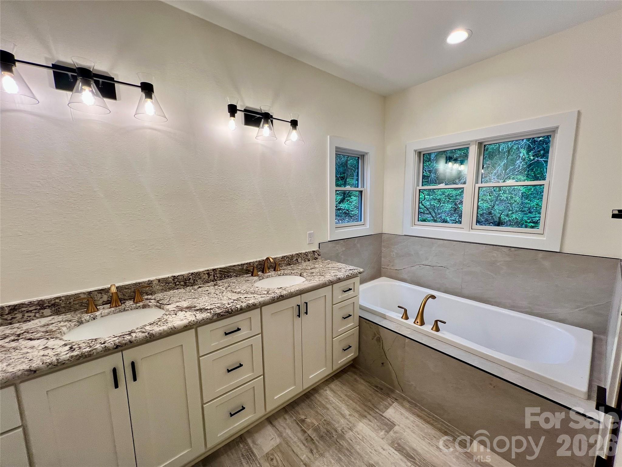 Connestee Falls - Residential