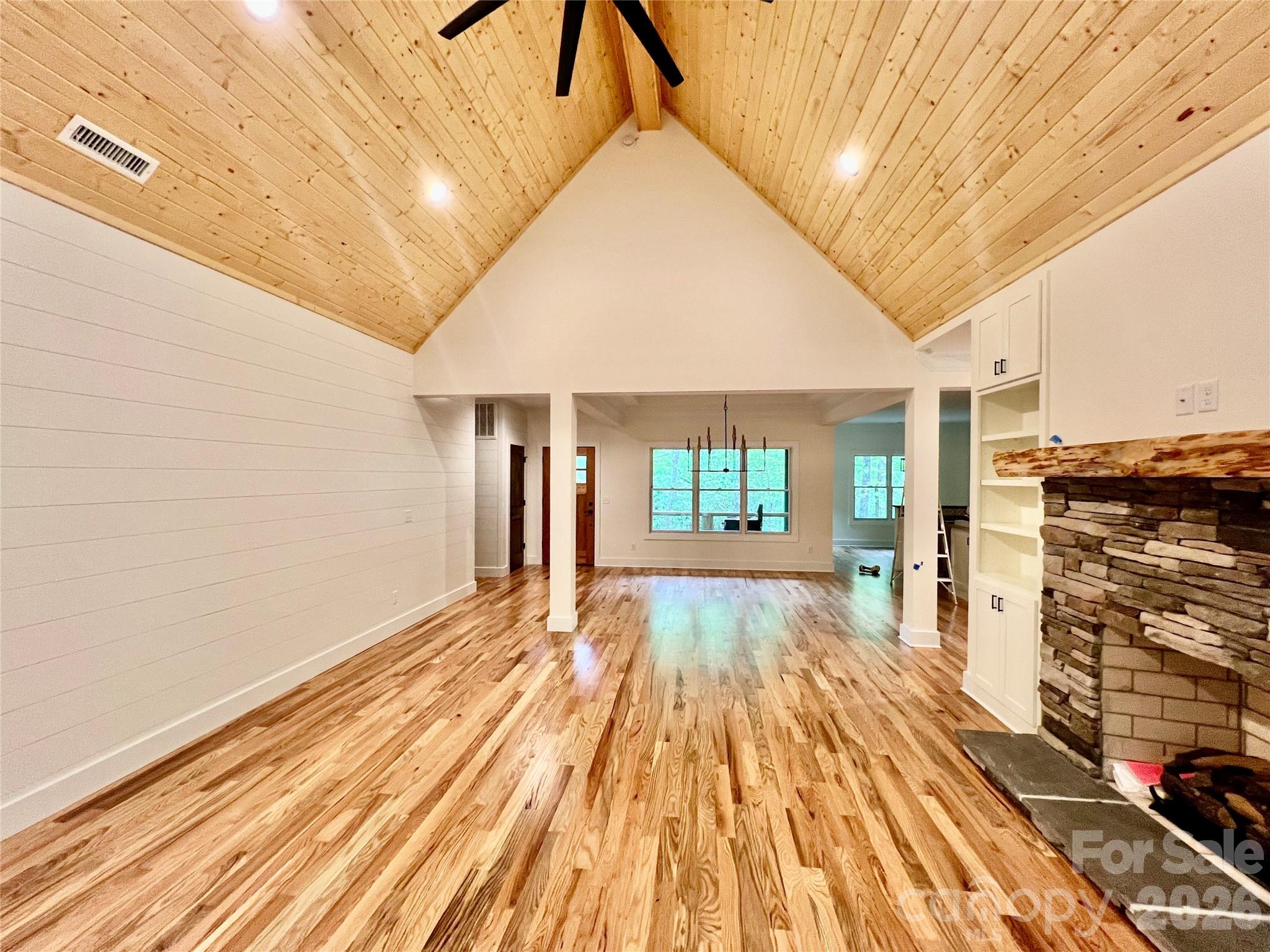 Connestee Falls - Residential