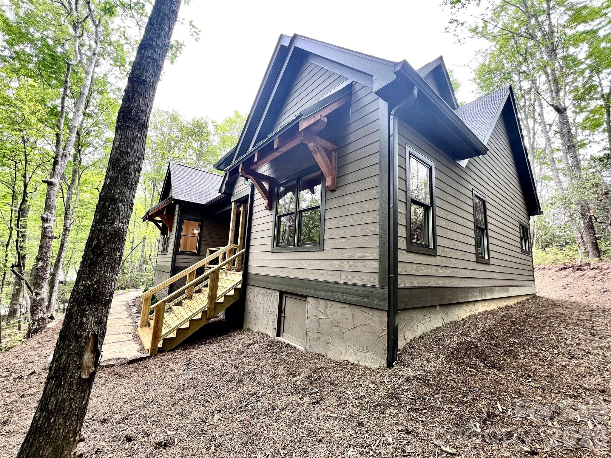 Connestee Falls - Residential