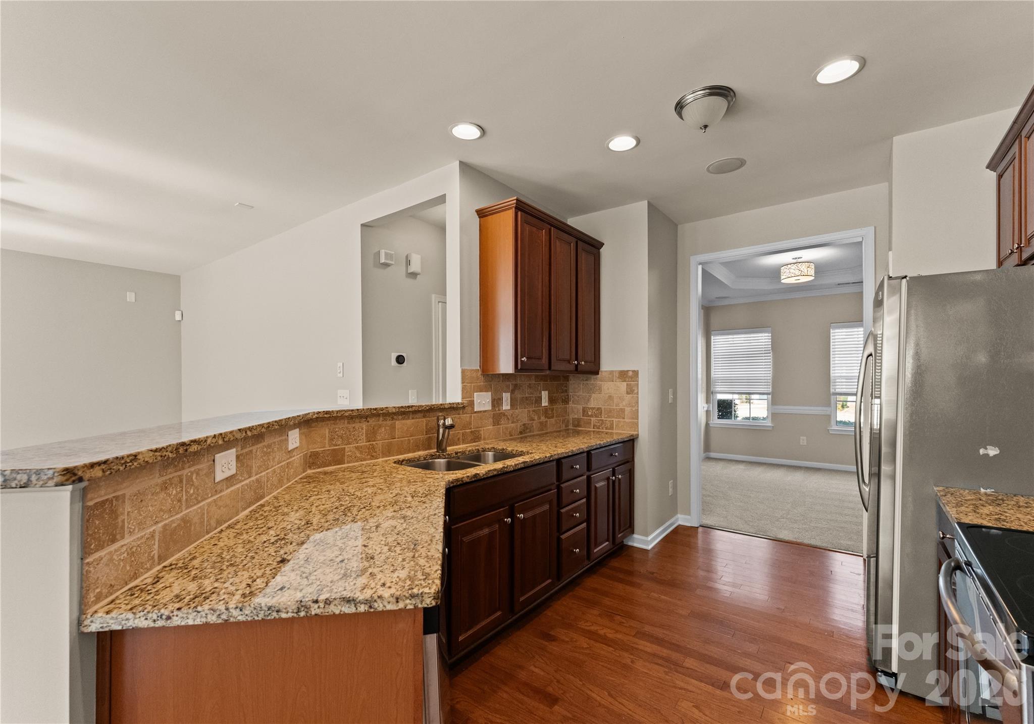 Park South Station - Residential
