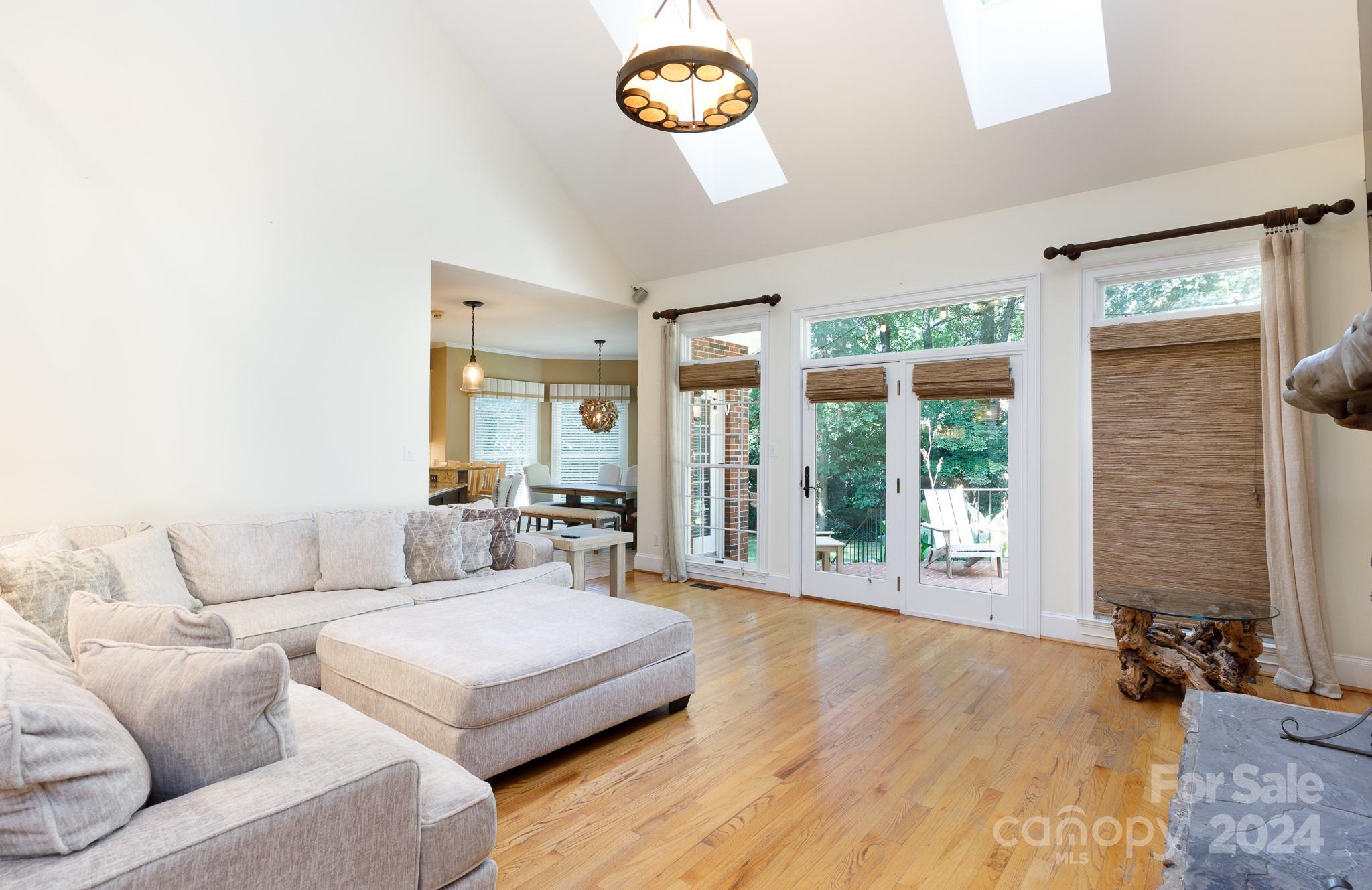 Meadow Lakes II - Residential