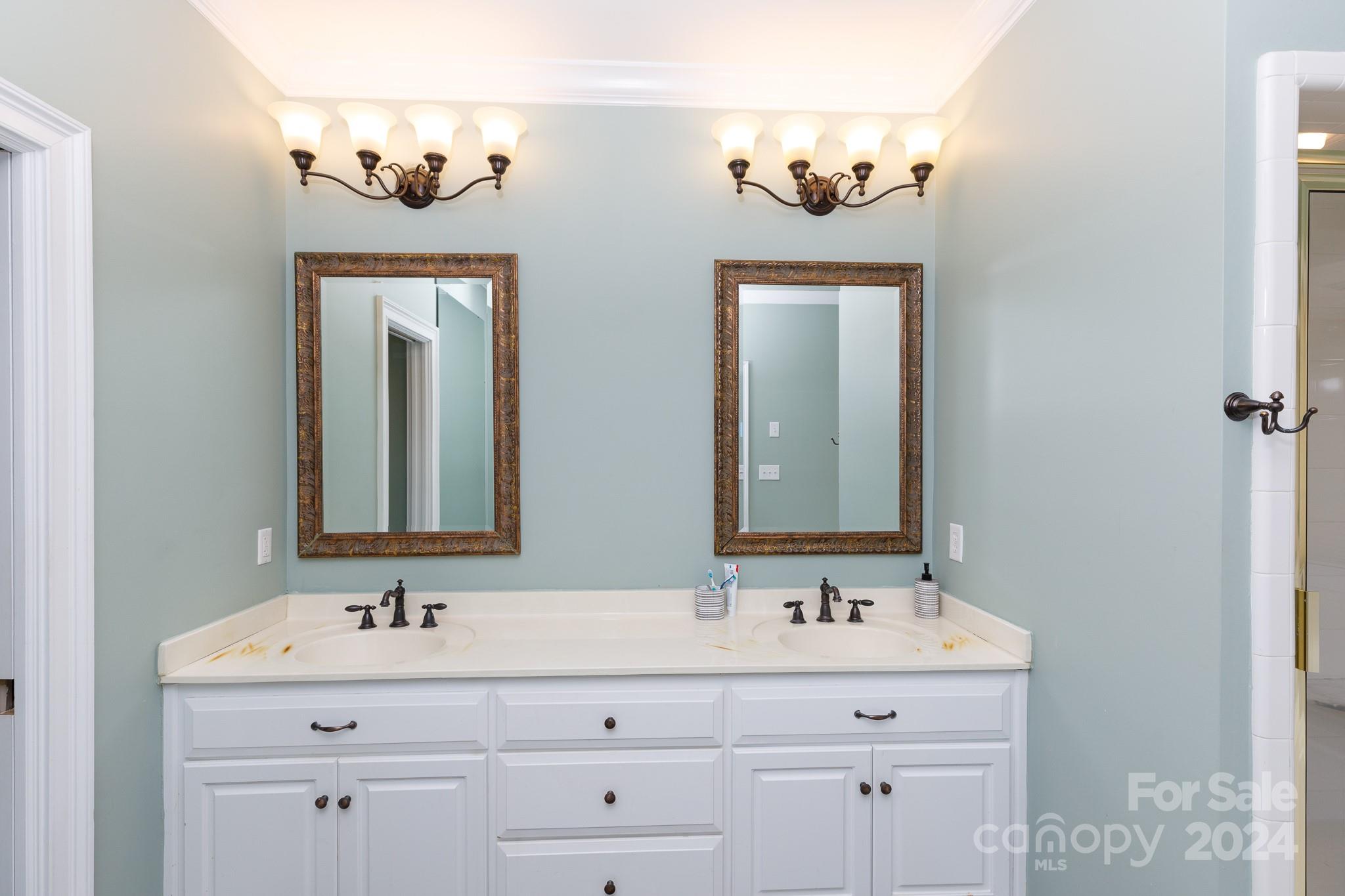 Meadow Lakes II - Residential
