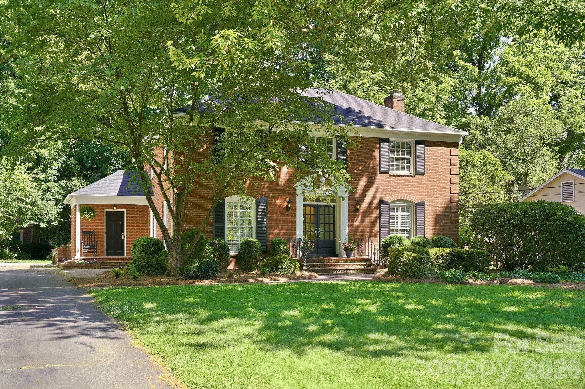 Beverly Woods - Residential