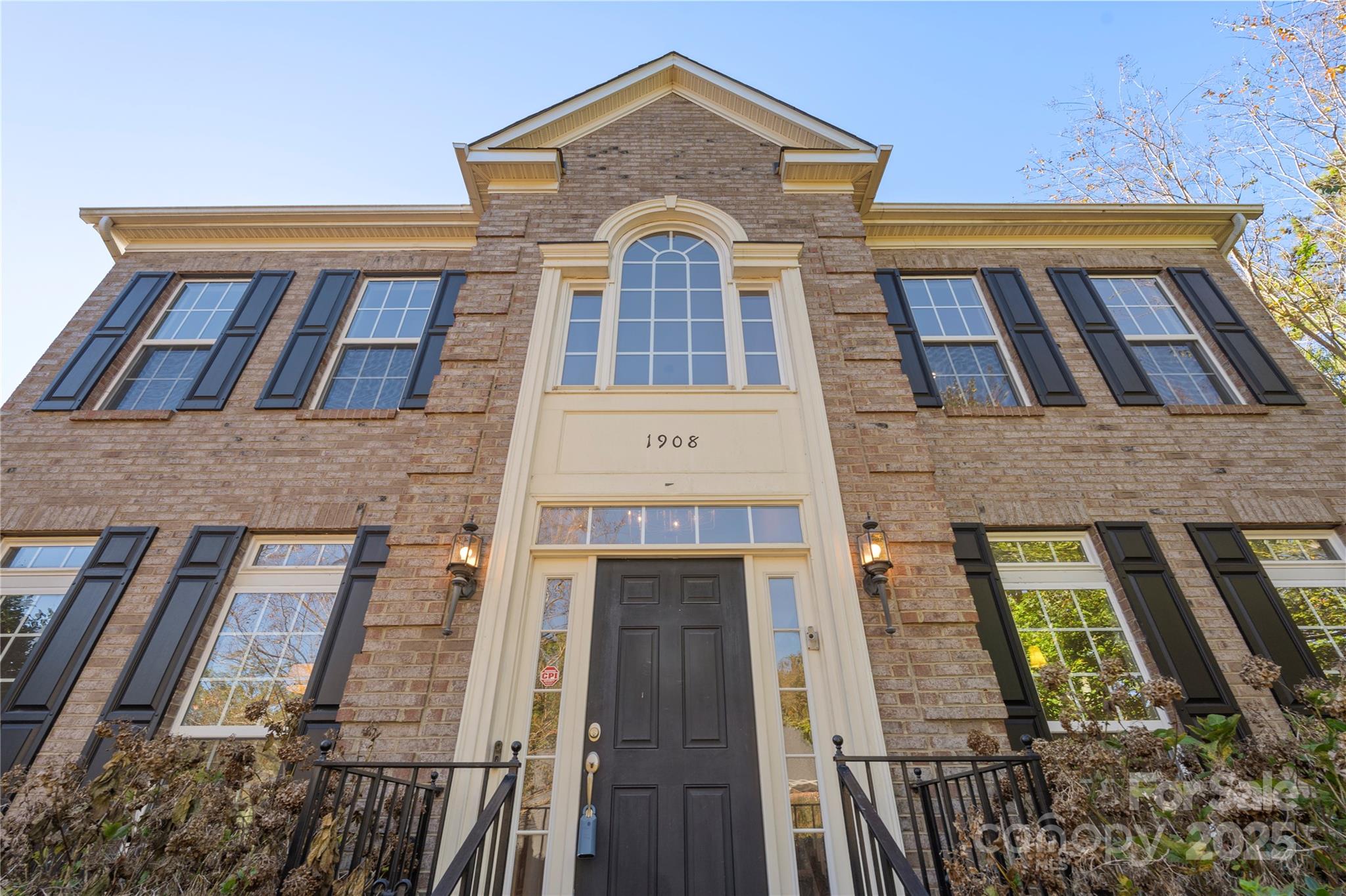 Sutton Place - Residential