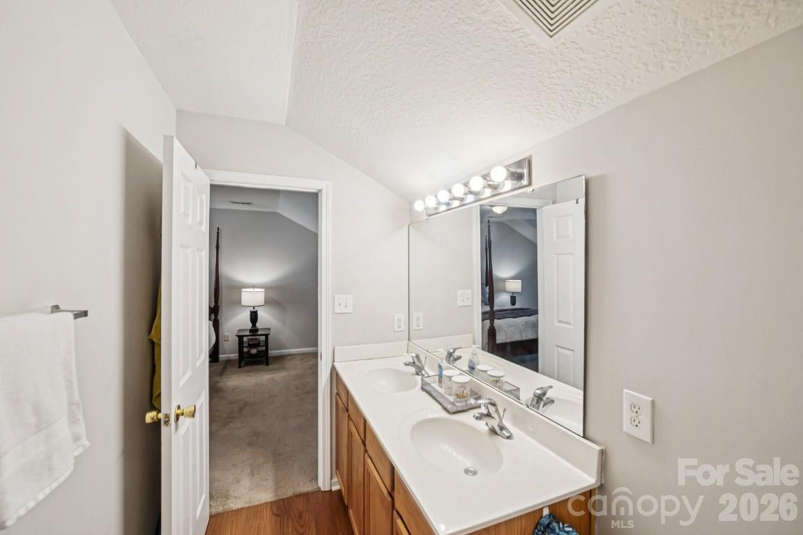 Meadow Hills - Residential
