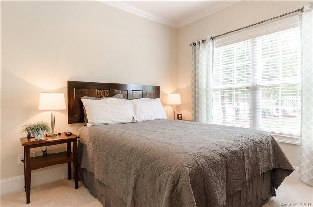 Seven Oaks - Residential