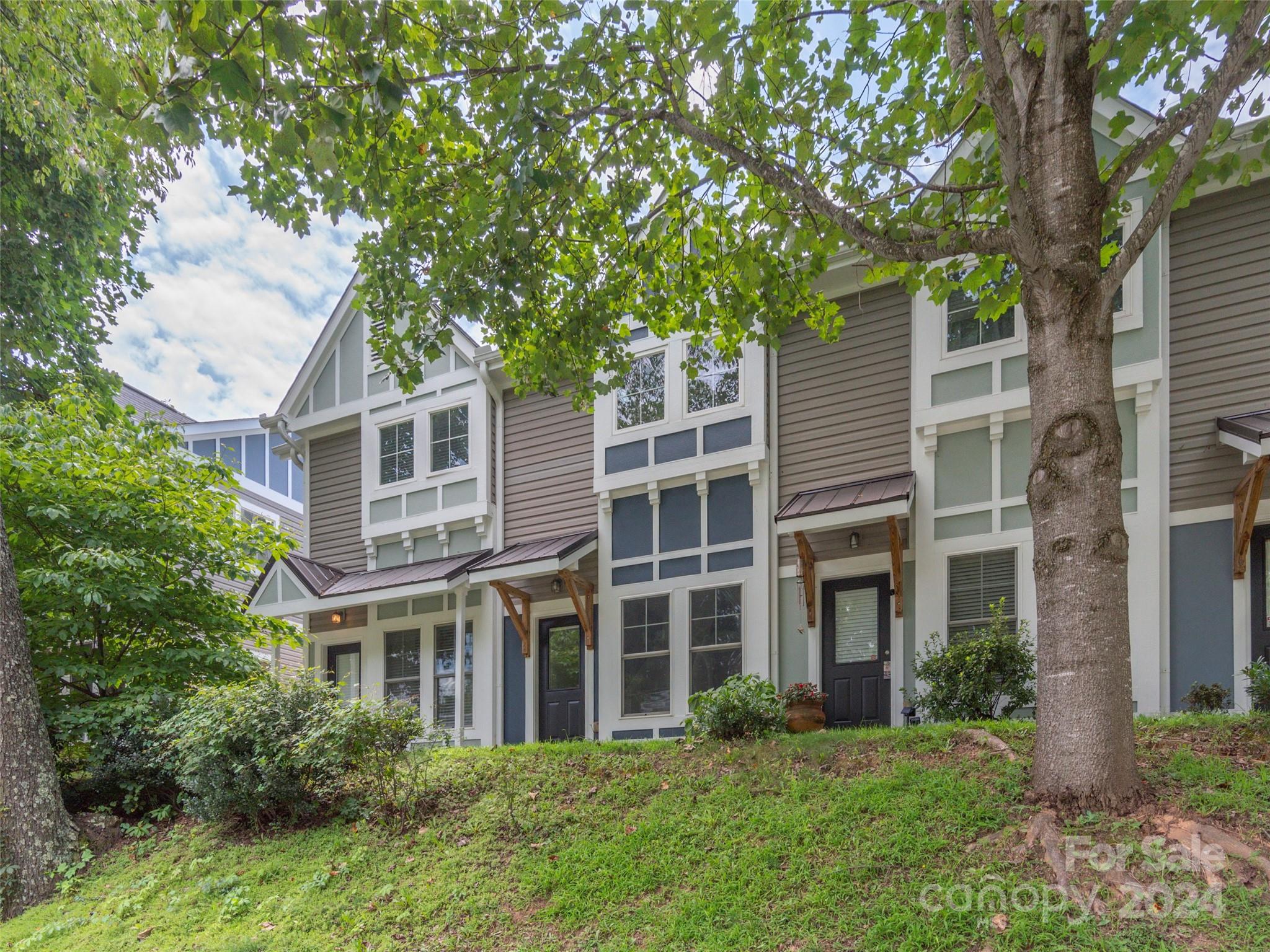 Elk Mountain Townhomes - Residential
