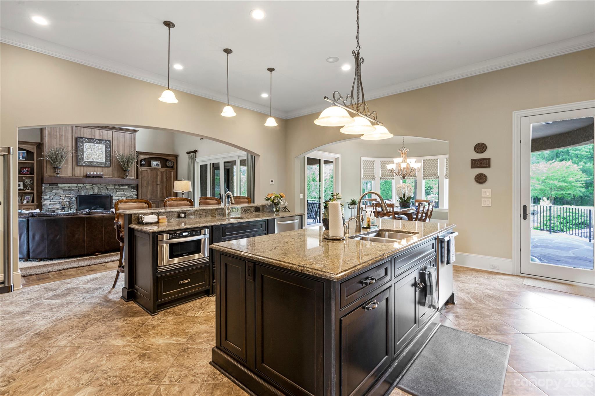 Meadowbrook Farms - Residential