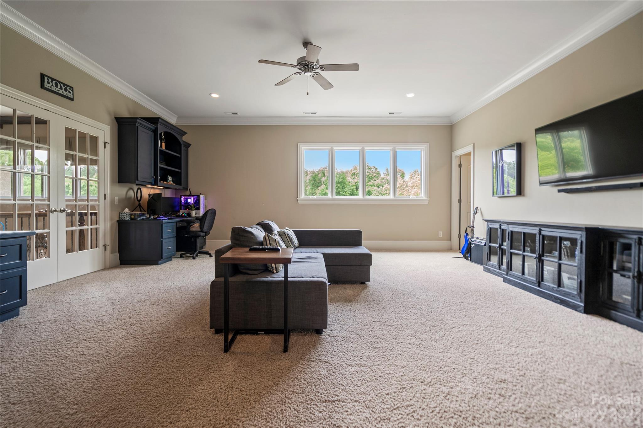 Meadowbrook Farms - Residential