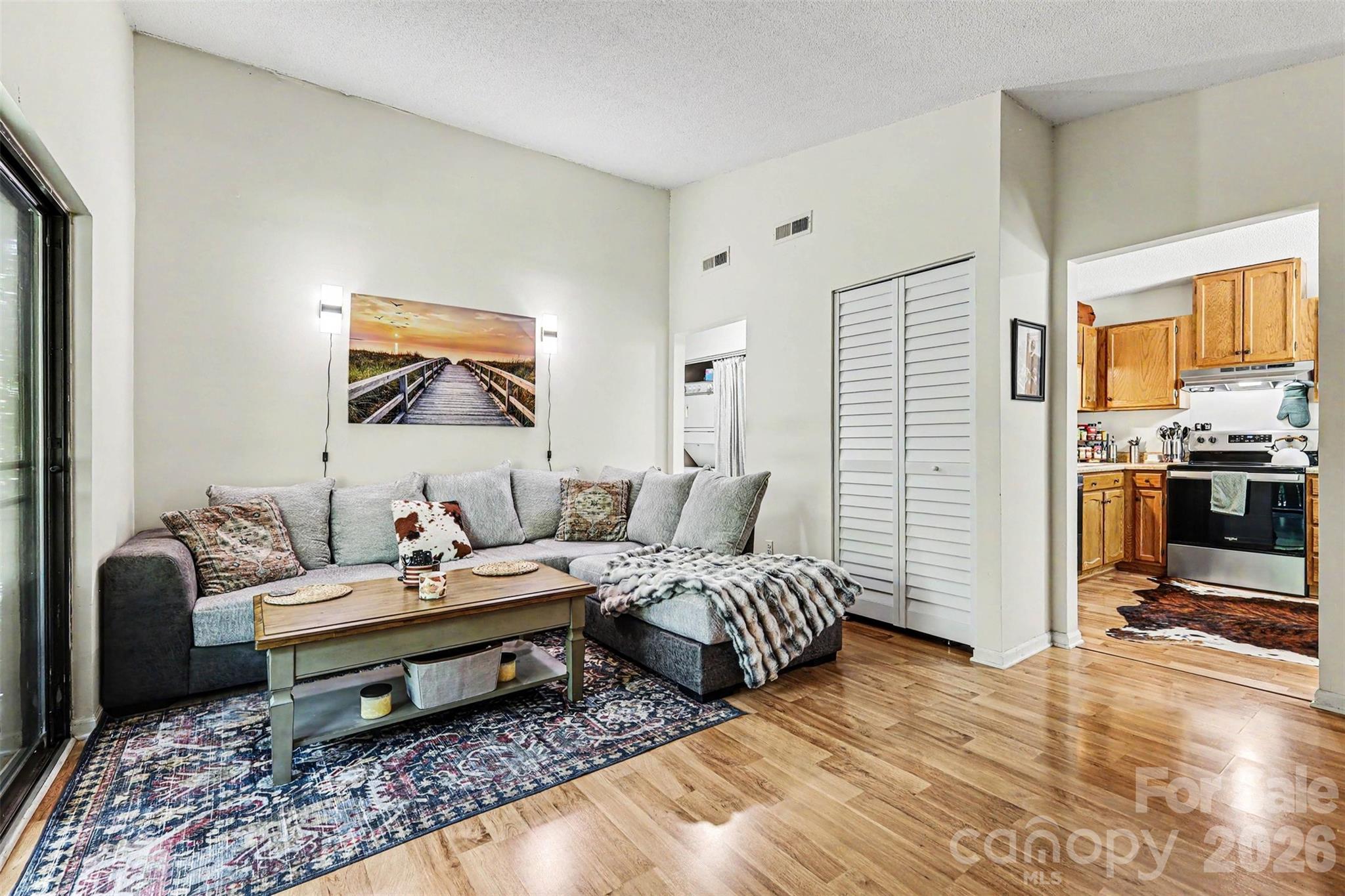 Riverview Villas - Residential