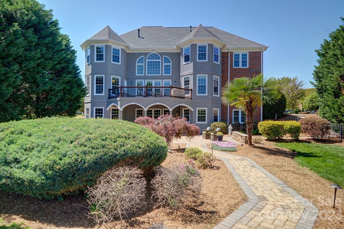 Beacon Knoll - Residential