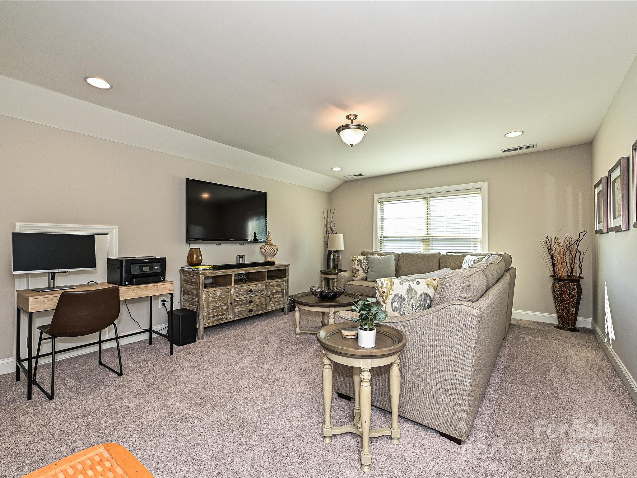 Brayden - Residential