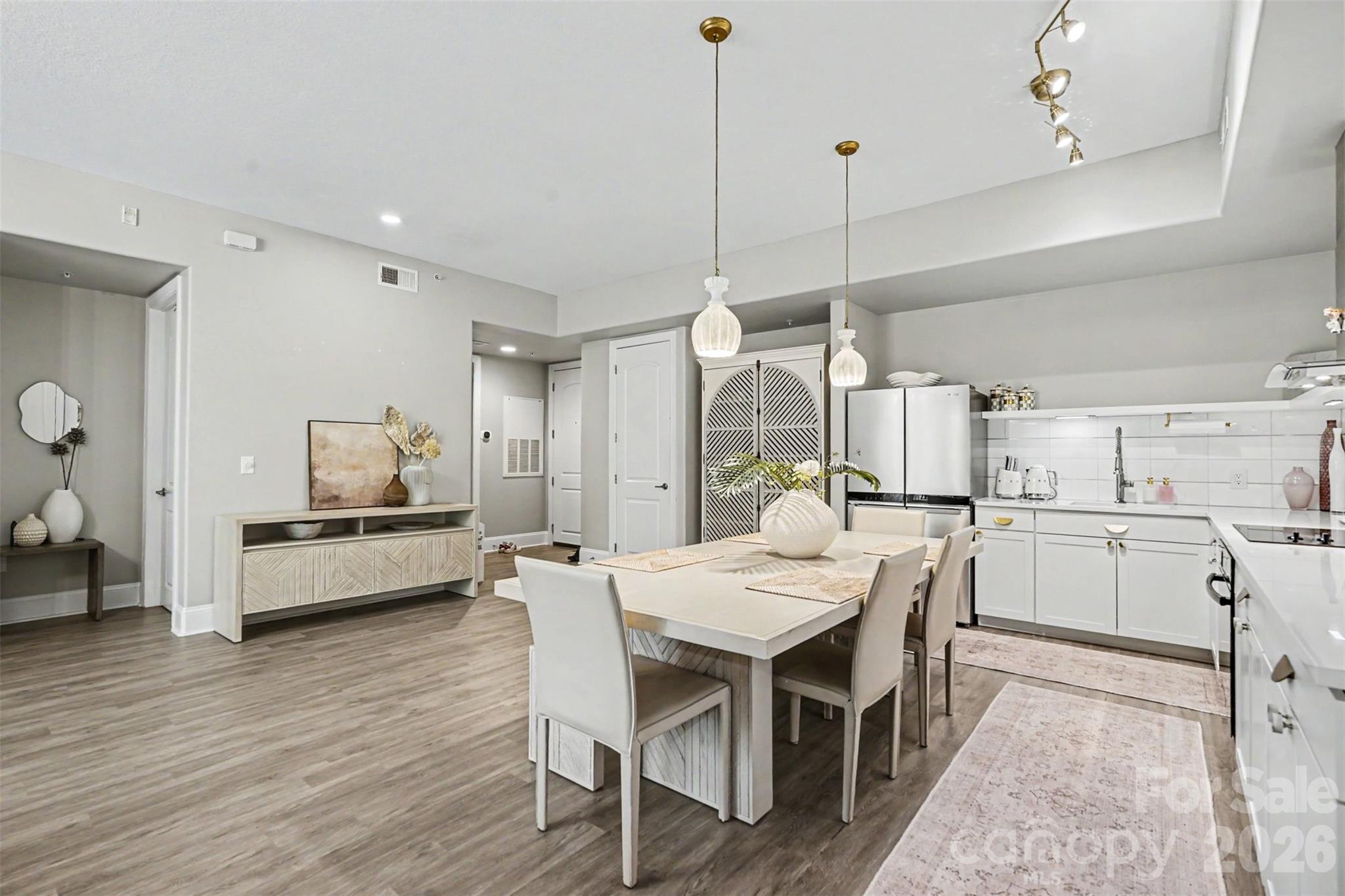 Piedmont Row - Residential