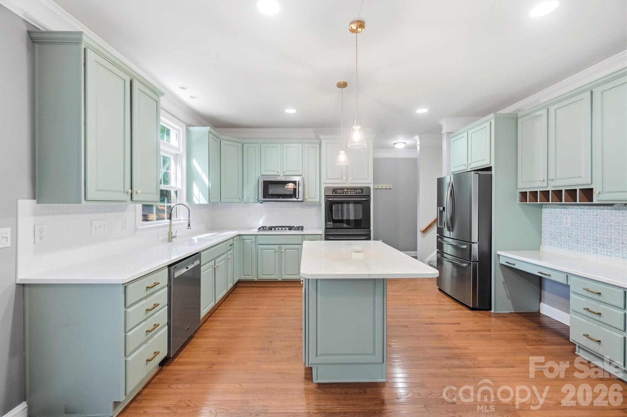 Highland Creek - Residential