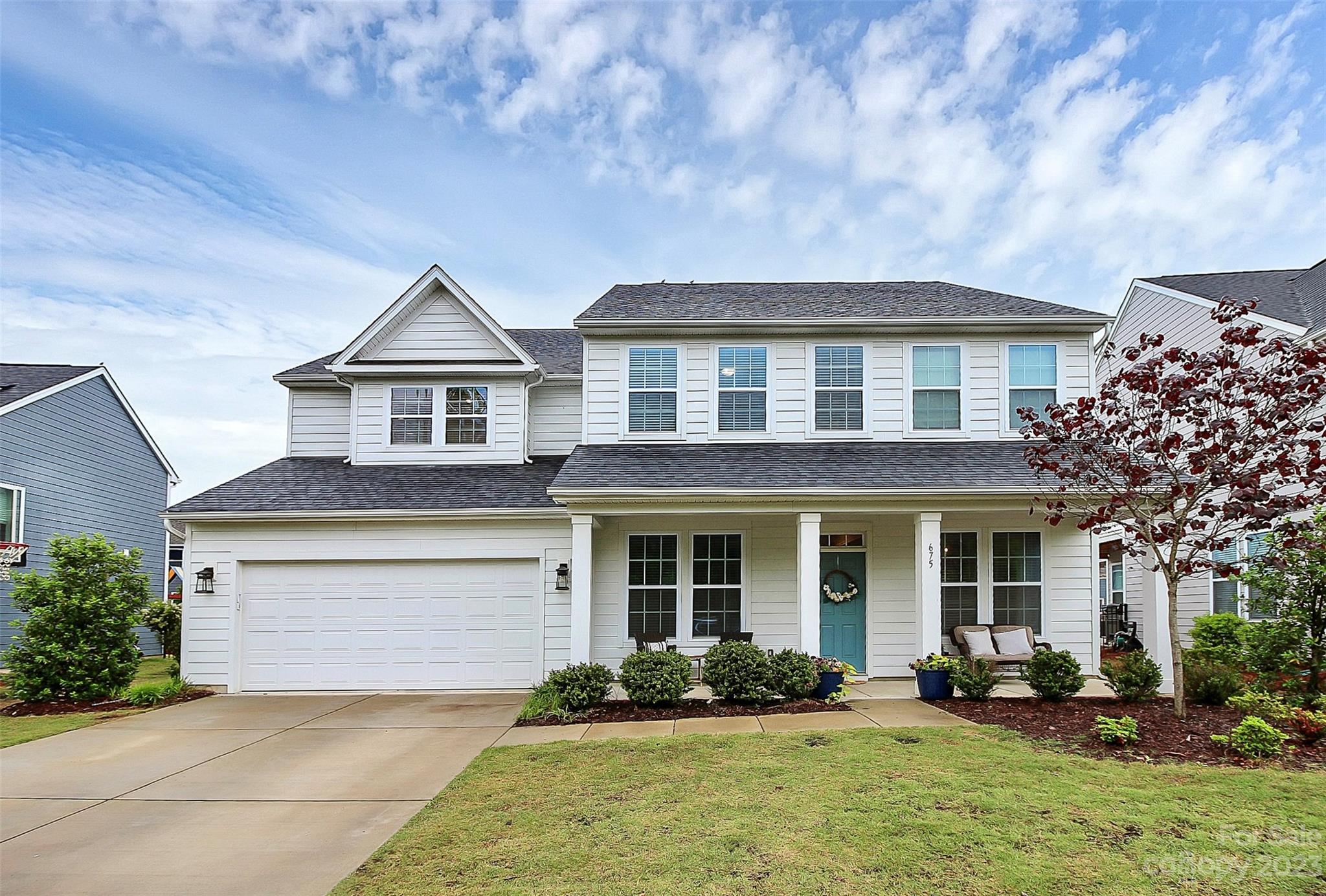 Incredible Dan Ryan home located in the highly desirable Masons Bend community located in a quiet cul-de-sac just steps away from the Carolina Thread Trail system. This home boasts 5 bedrooms and 4 full bathrooms with an open floor plan perfect for entertaining. Huge kitchen with walk-in pantry and butler pantry, spacious living room, home office, formal dining area and main level guest suite with its own full bathroom. Second level owner's suite with tray ceilings, 2 walk in closets, tub and large custom shower with subway tile, 2 additional bedrooms with Jack and Jill shared bathroom. Large open loft area, laundry room hook up for utility sink, Custom faux wood blinds throughout the entire home. Stairwell and upstairs hallway and flex space freshly painted April 2023. Termite bond in place. Schedule your showings today!