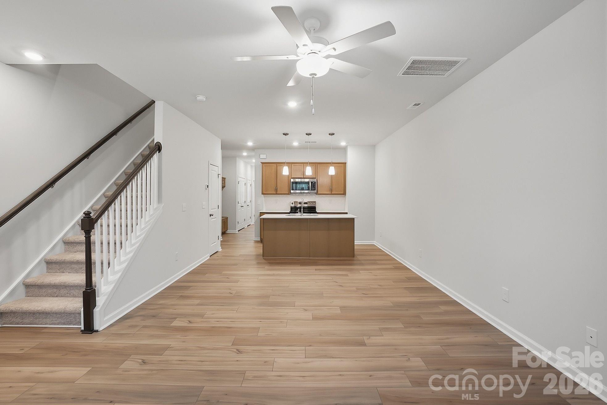 Sloan Station - Residential