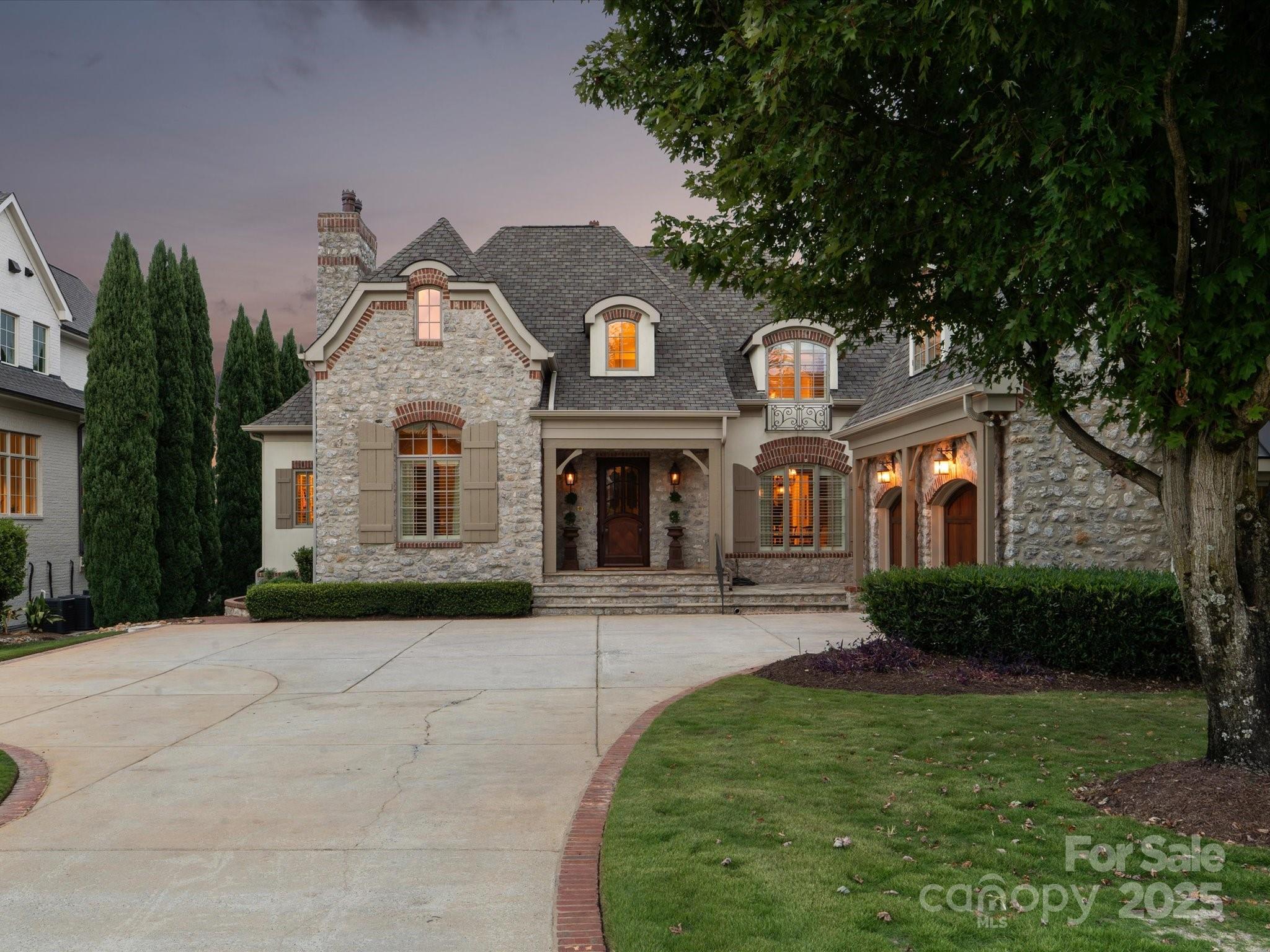 Joslin Pointe - Residential
