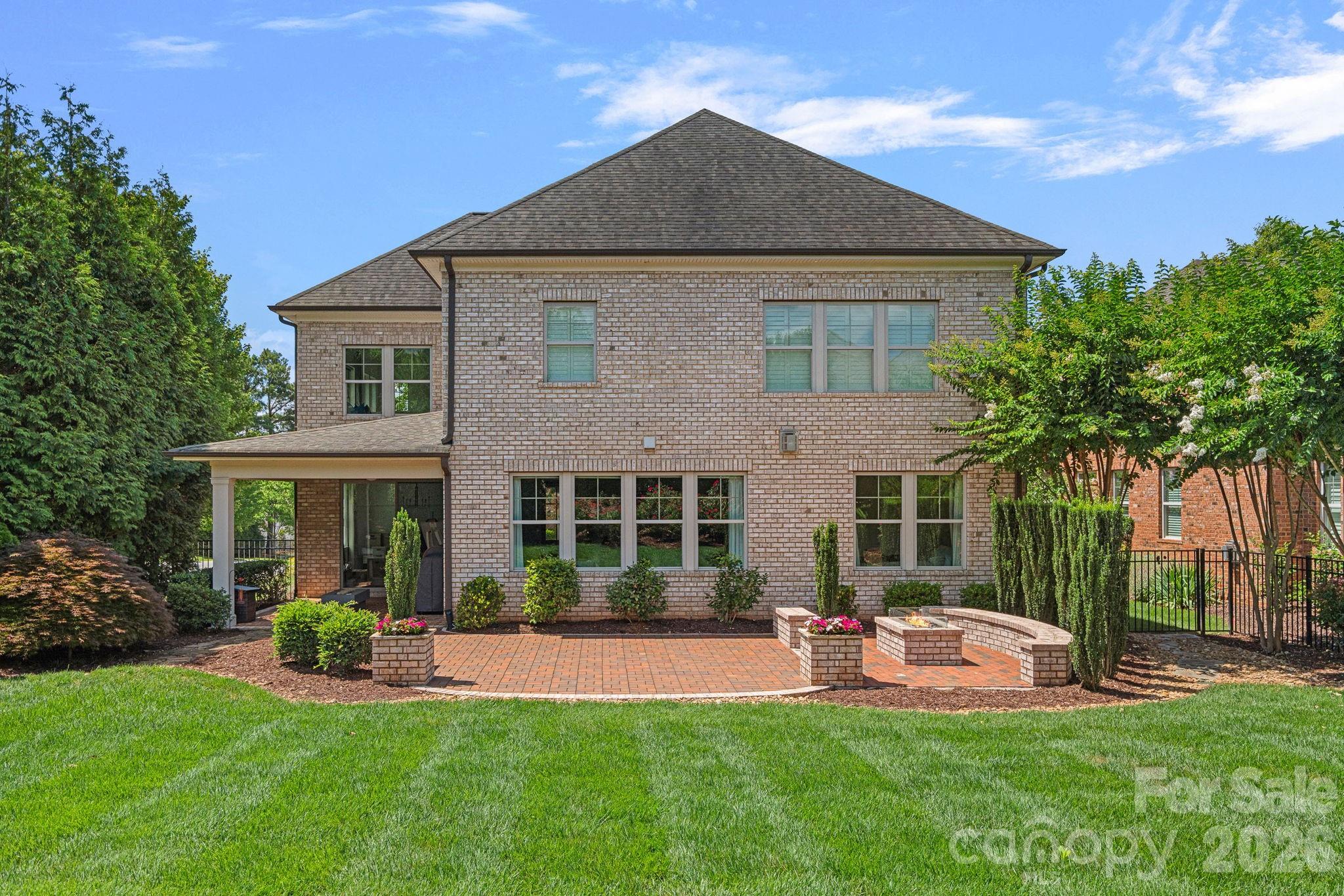 Robbins Park - Residential
