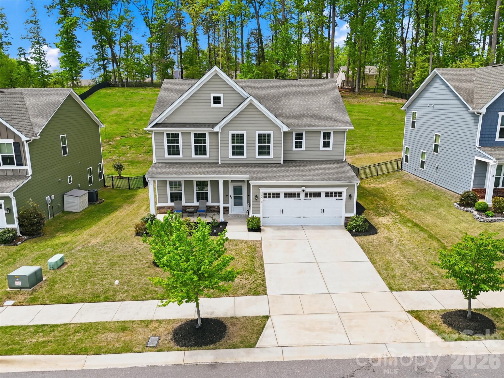 Holcomb Woods - Residential