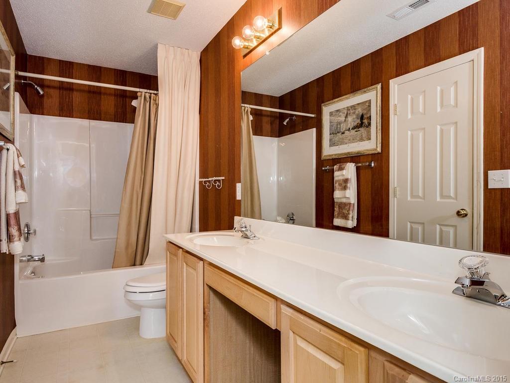 Windsor Trace - Residential