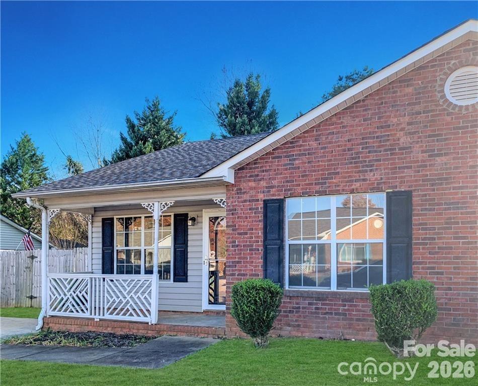 Motivated Seller!!  Welcome to this beautiful, cozy, and updated townhome offering NO HOA, NO STAIRS, and a prime location leading into a quiet cul-de-sac. The updated kitchen features stainless steel appliances, perfect for preparing holiday meals and everyday cooking. The family room opens seamlessly into the dining area, creating a warm and functional space for living and entertaining. Home has been freshly painted.

The spacious primary bedroom offers a large walk-in closet and an ensuite bathroom, while the second bedroom is both comfortable and inviting. Enjoy outdoor living with a generous yard that wraps around the side of the home and extends to a fenced-in backyard—ideal for entertaining, pets, or relaxing.

Roof replaced in 2019 and hvac replaced around 2013. This home is truly move-in ready and waiting for its new owner.
