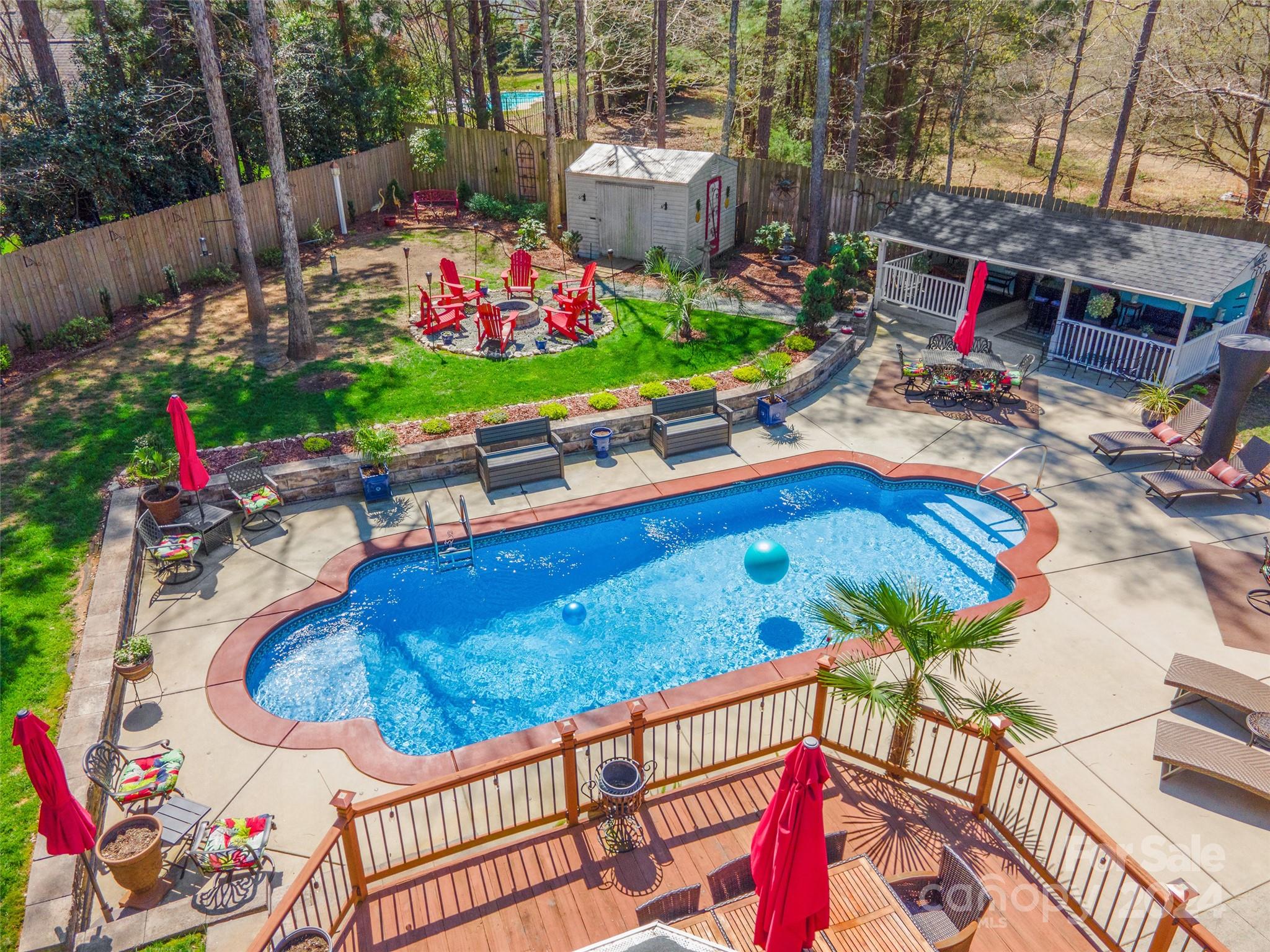Royal Oaks - Residential