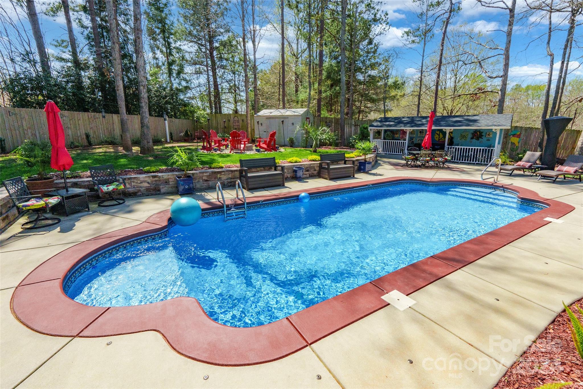 Royal Oaks - Residential