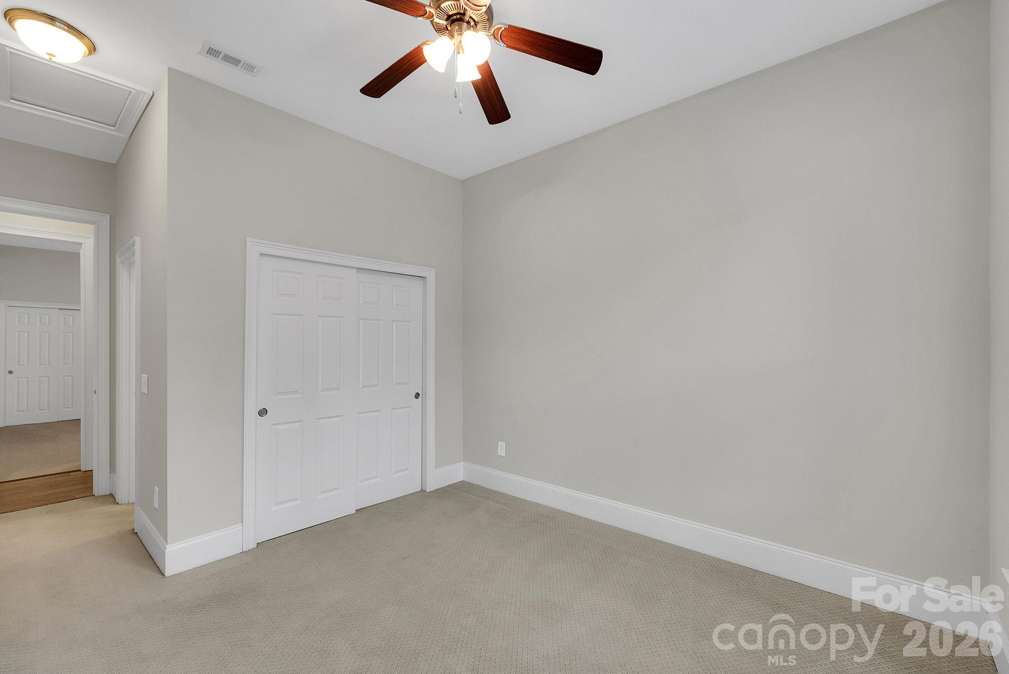 Regency at Palisades - Residential
