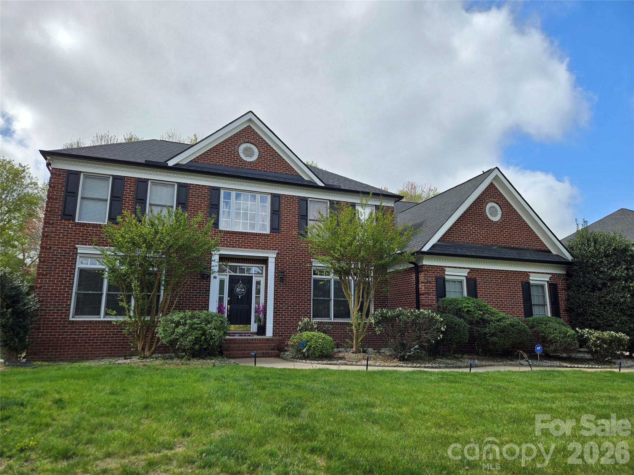 Country Club Estates - Residential