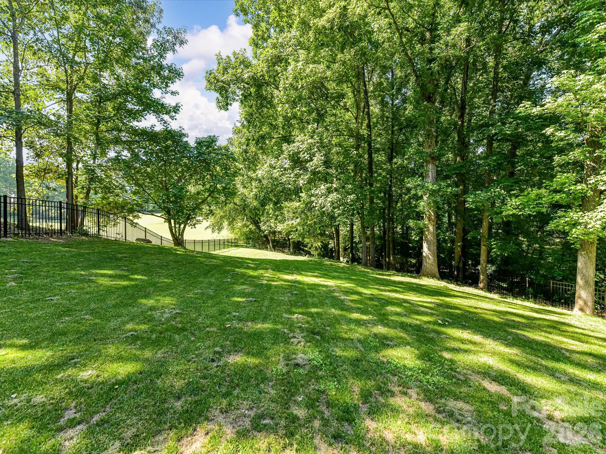 Piper Glen - Residential