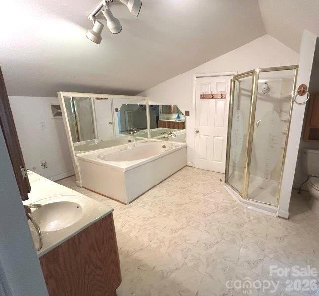 Granada Farms - Residential