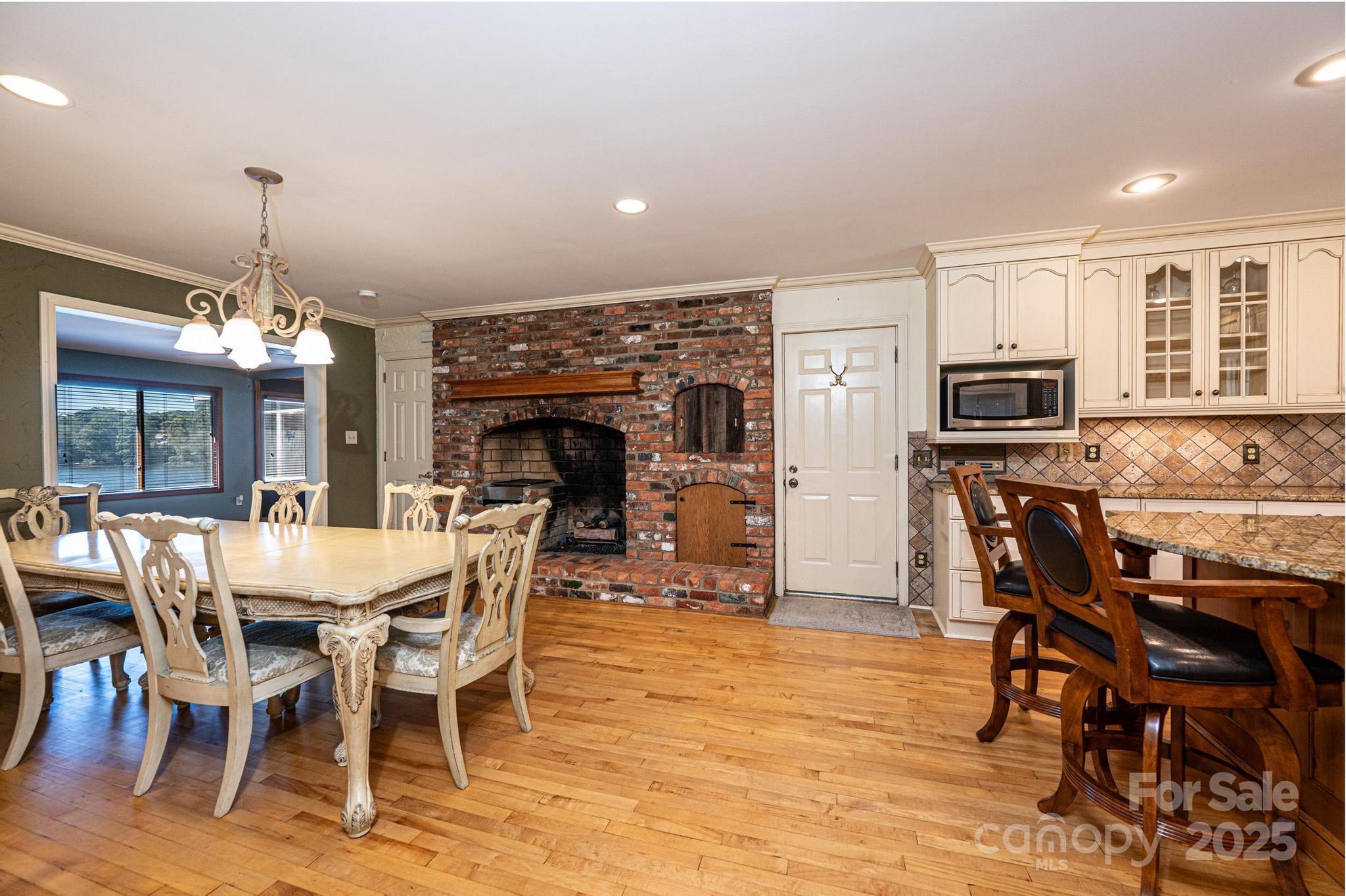 Granada Farms - Residential