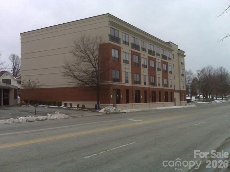 West Condo - Residential