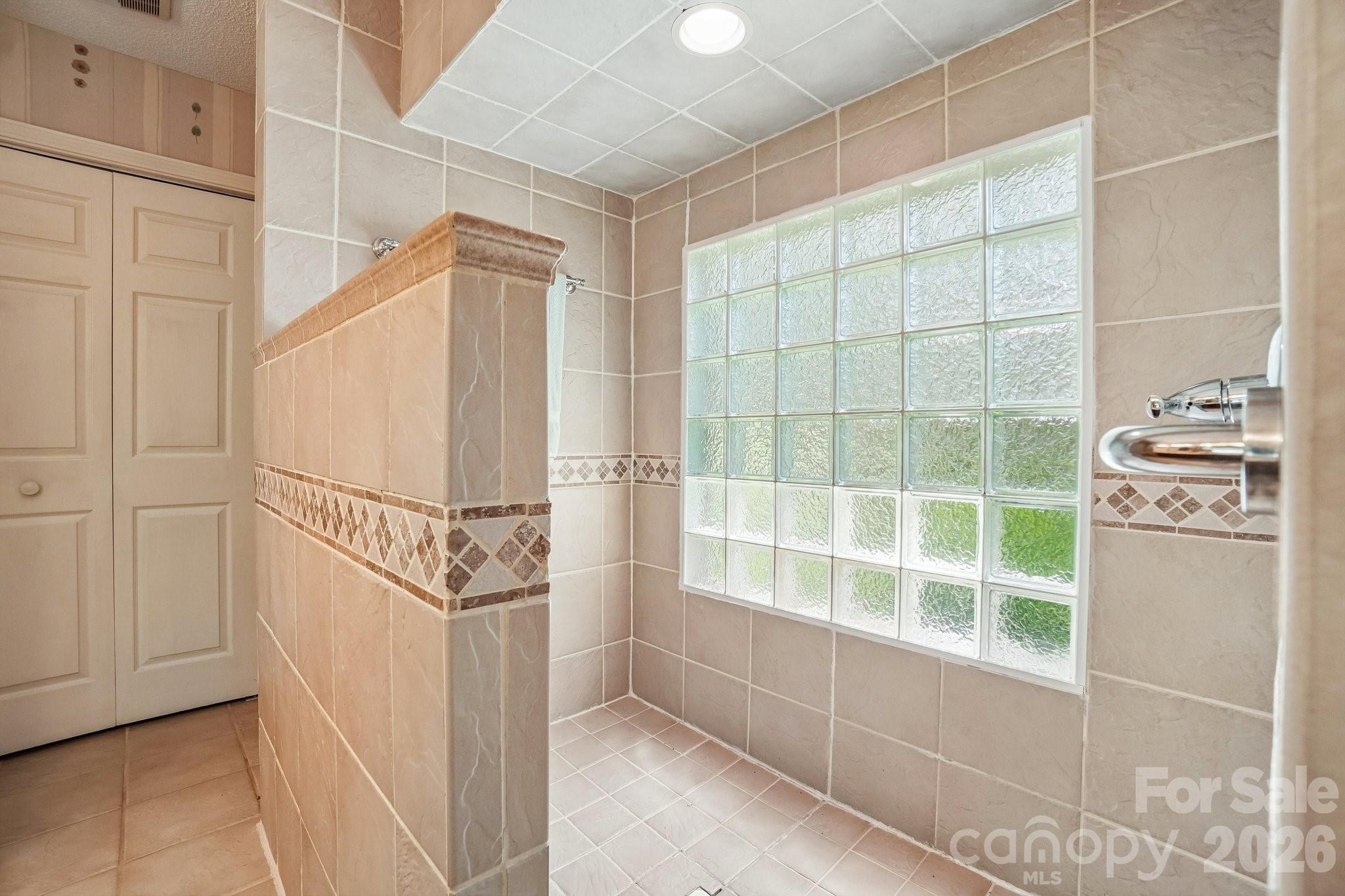 Etowahs Reach - Residential